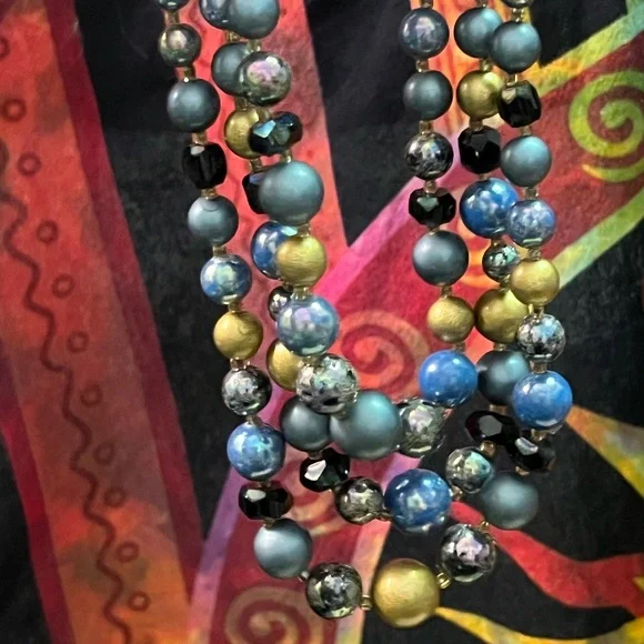 VTG Boho Retro Blue and Gold Beaded Multi-stranded Costume Jewelry Necklace - Picture 6 of 6